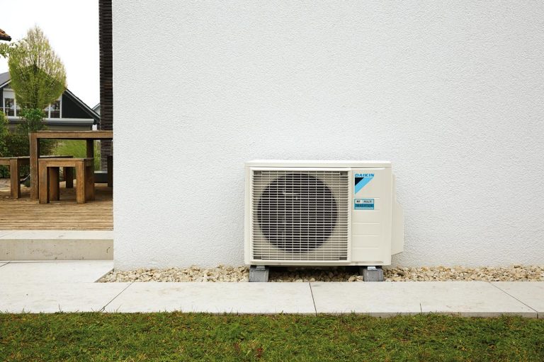 Daikin Sensira Dual Split 12000 + 12000 BTU